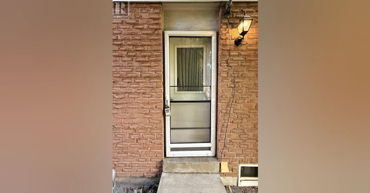 LOWER-16 Mendys Forest Street, Aurora, ON, L4G 5A3 - 4