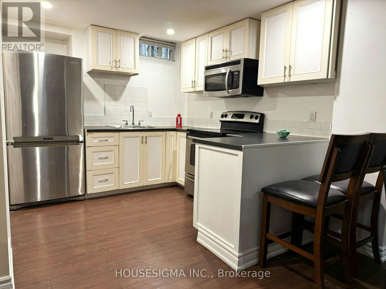 LOWER-16 Mendys Forest Street, Aurora, ON, L4G 5A3 - 2