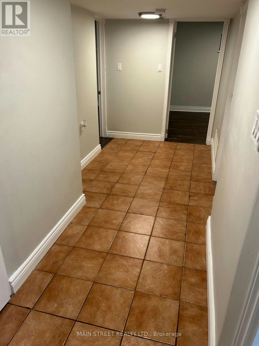 BASEMENT-204 Cherrywood Drive, Newmarket, ON, L3Y 2X8 - 10