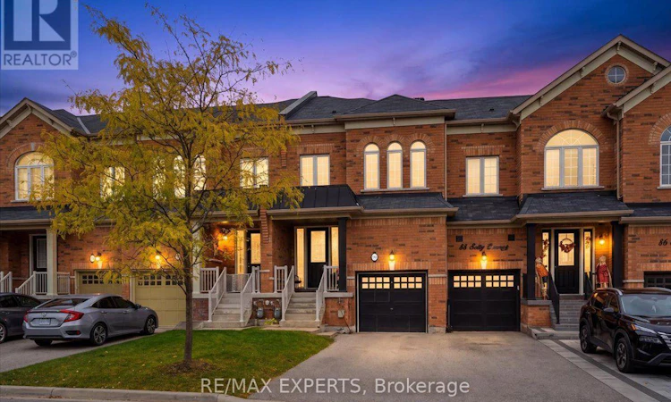 90 Selby Crescent