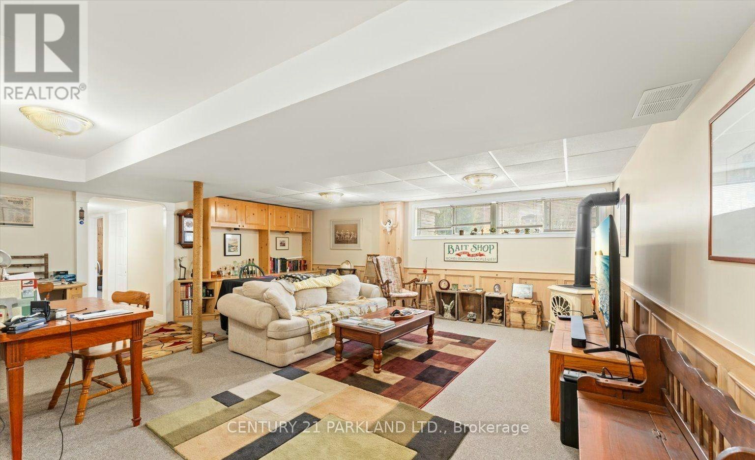 LOWER LEVEL-315 Forde Crescent, King, ON, L7B 1G7 - 2