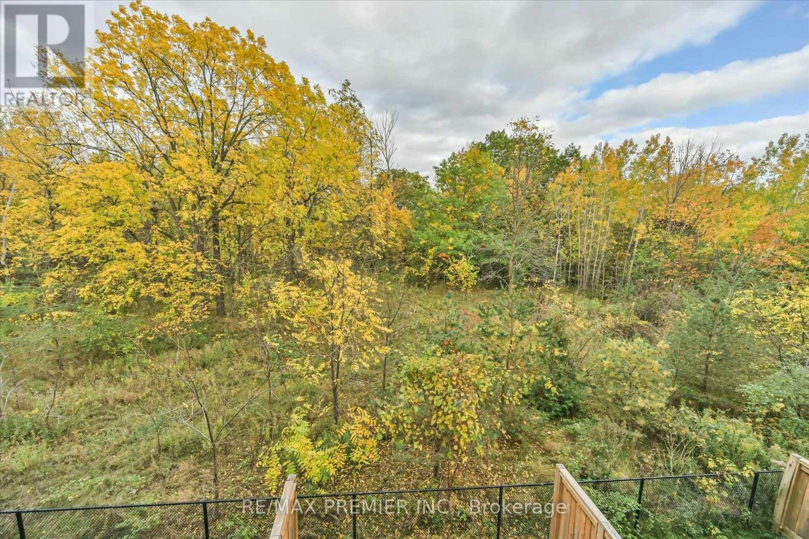 86 Golden Trail, Vaughan, ON, L6A 5A1
