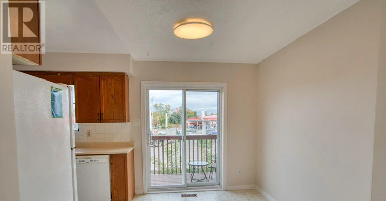815-A Maitland Avenue, Ottawa, ON, K2A 2S2 - 21