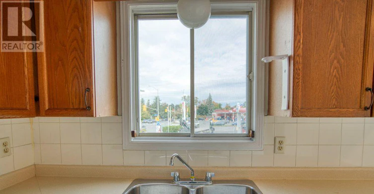 815-A Maitland Avenue, Ottawa, ON, K2A 2S2 - 26