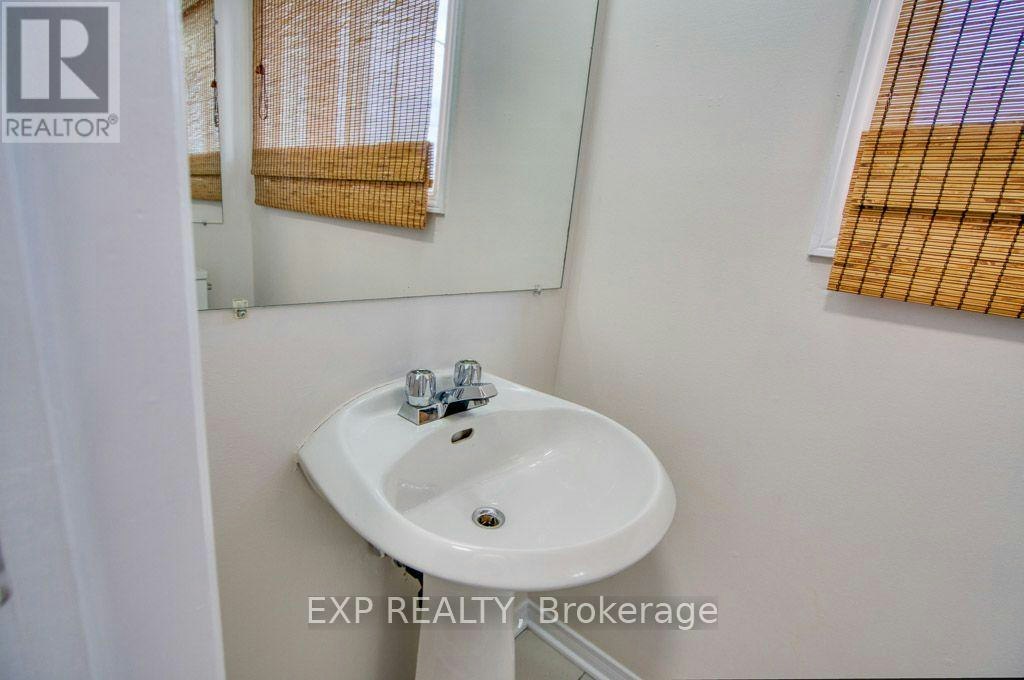 815-A Maitland Avenue, Ottawa, ON, K2A 2S2 - 30