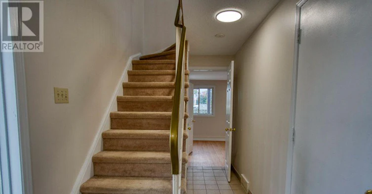 815-A Maitland Avenue, Ottawa, ON, K2A 2S2 - 5