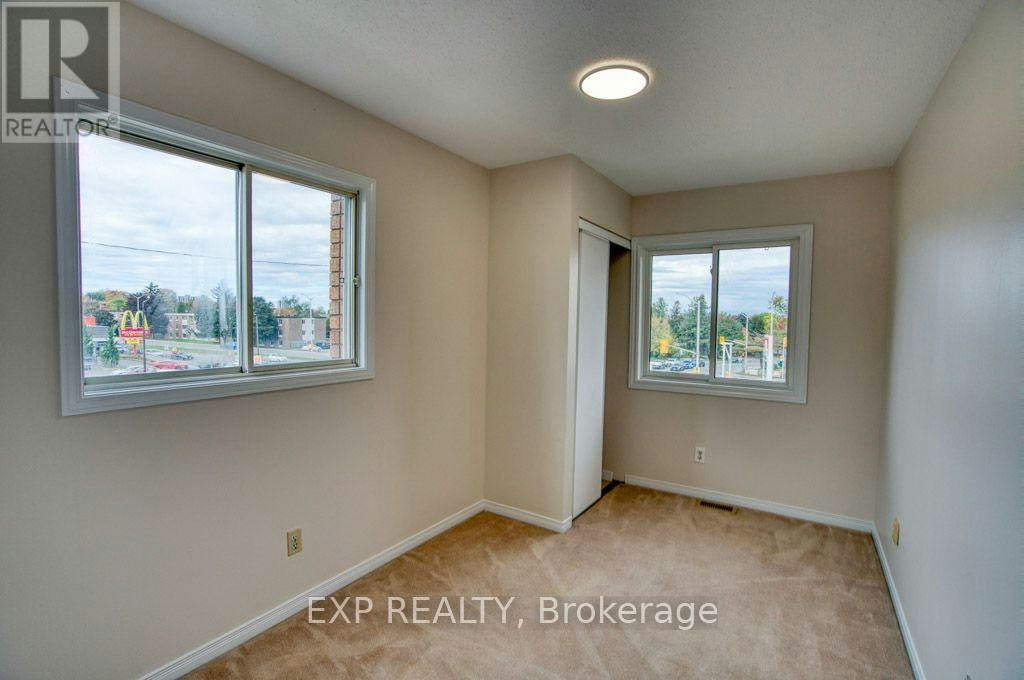 815-A Maitland Avenue, Ottawa, ON, K2A 2S2 - 38