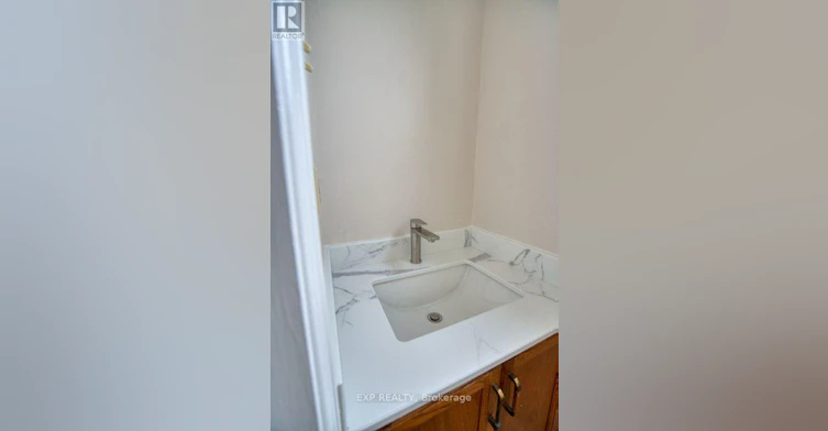 815-A Maitland Avenue, Ottawa, ON, K2A 2S2 - 13