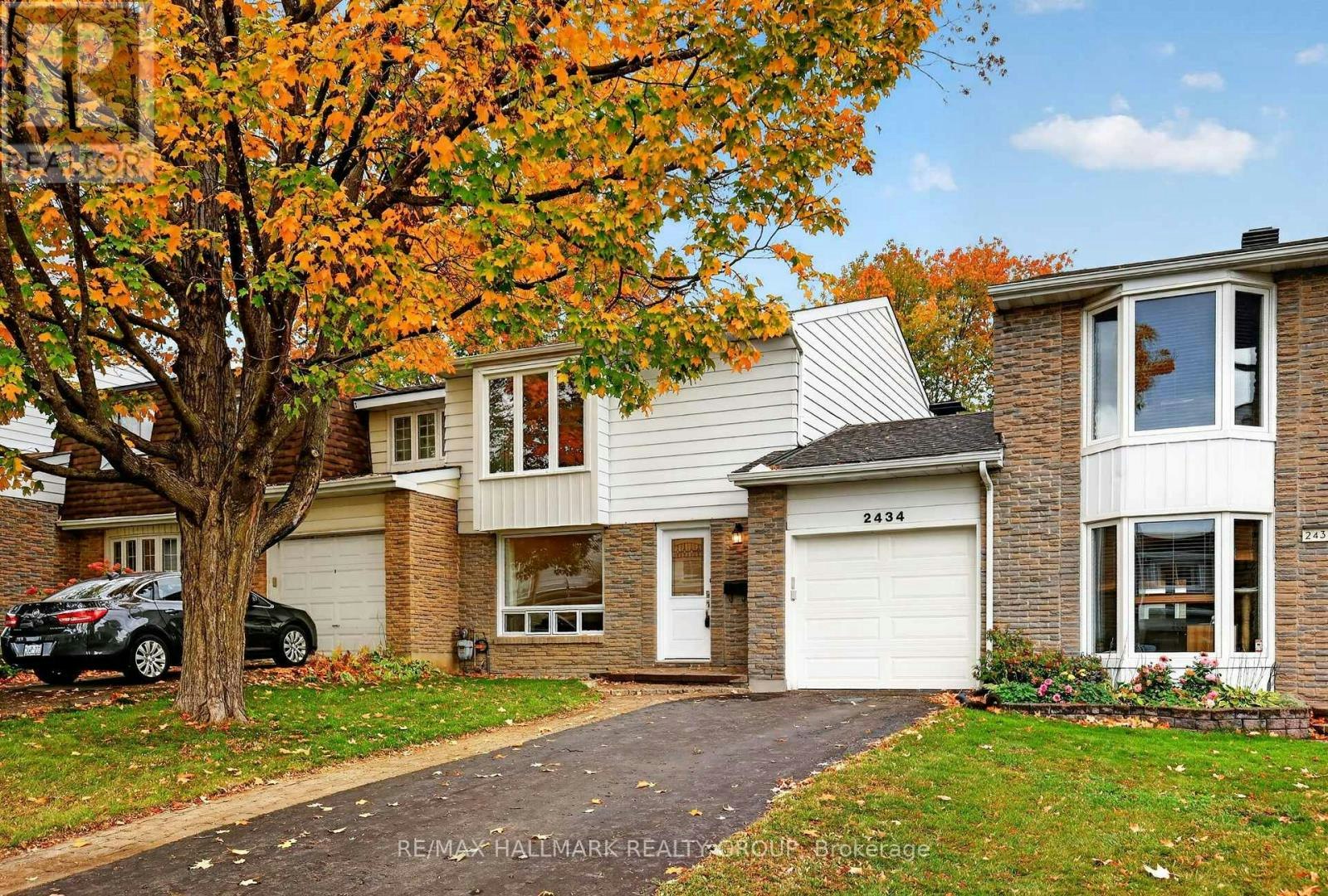2434 Braeburn Place, Ottawa, ON, K1B 4M4
