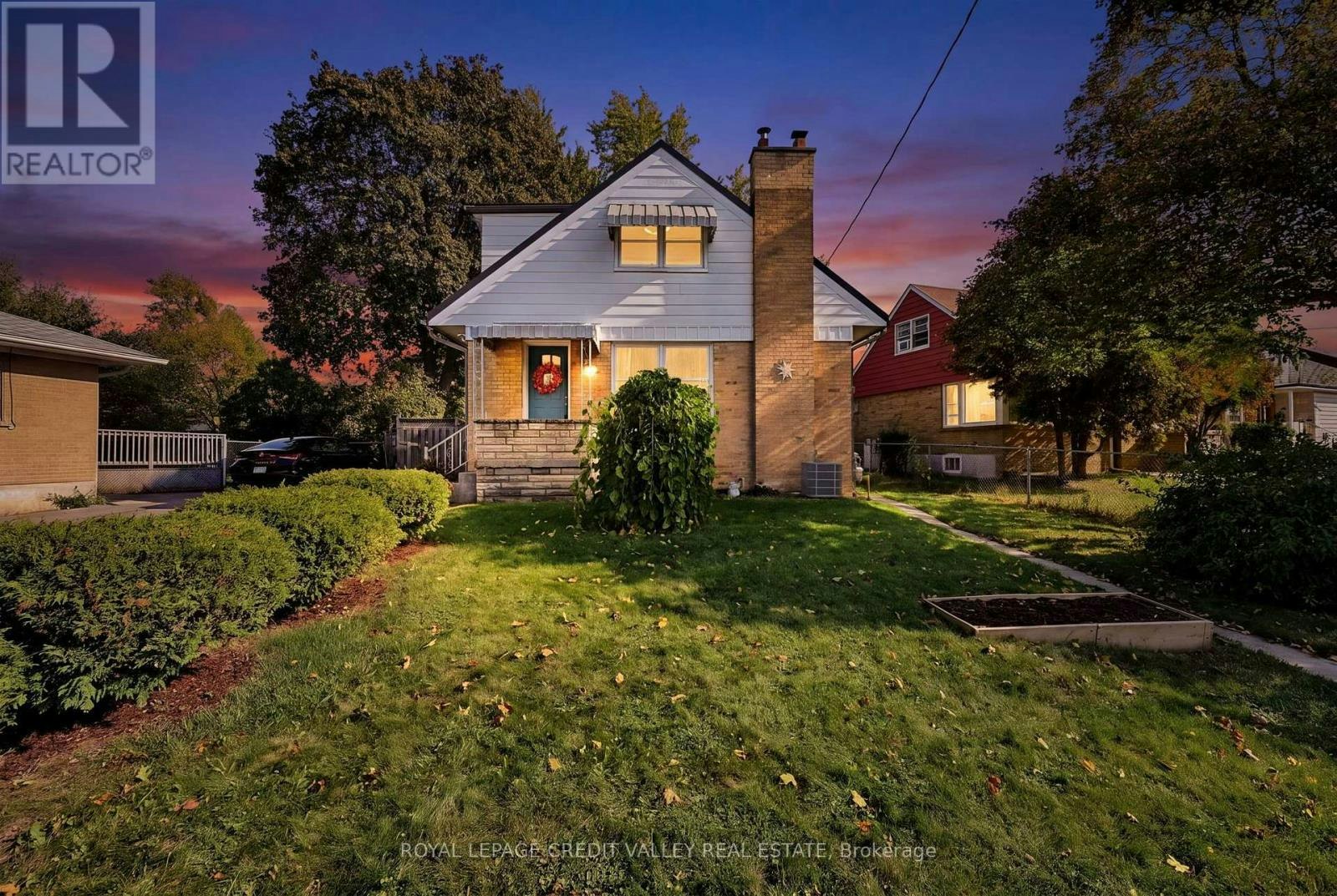 29 Crestview Avenue, Brampton, ON, L6W 2R8