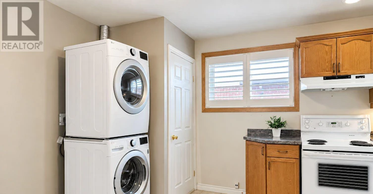 UPPER-25 Terrace Drive, Hamilton, ON, L9A 2Y5 - 9