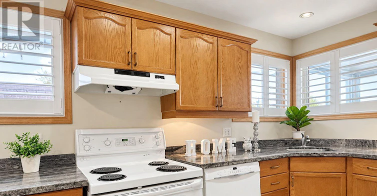 UPPER-25 Terrace Drive, Hamilton, ON, L9A 2Y5 - 12