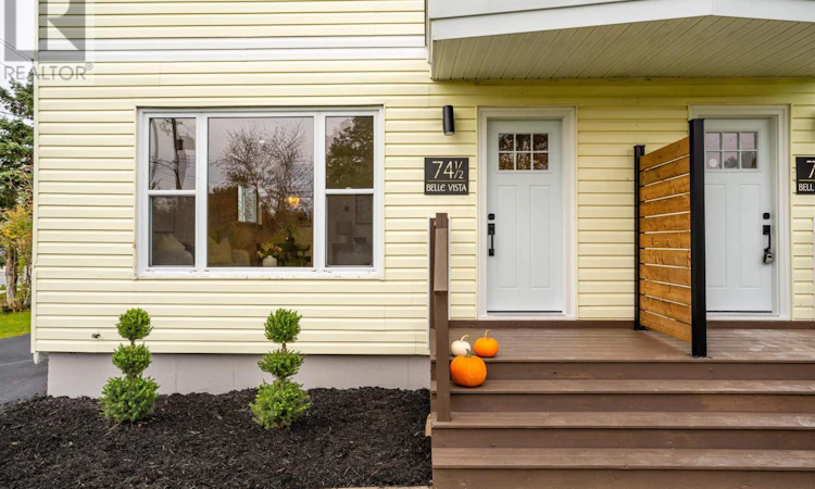 74-1/2 Belle Vista Drive
