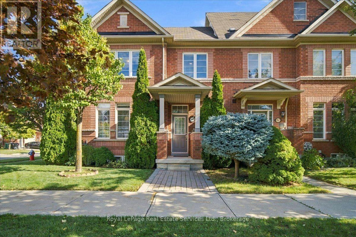5569 Waterwind Crescent, Mississauga, ON, L5M 0G3