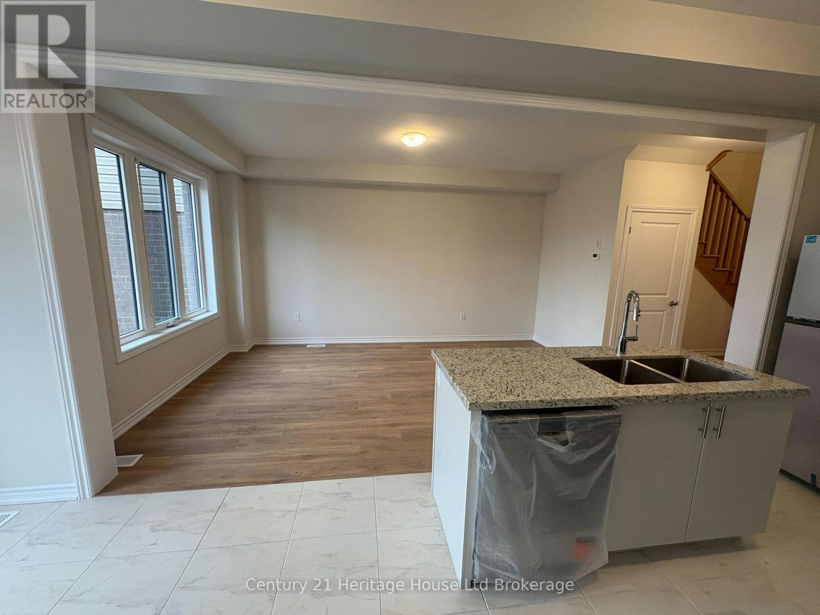 1058 Periwinkle Crescent, Woodstock, ON, N4S 7W2 - 11