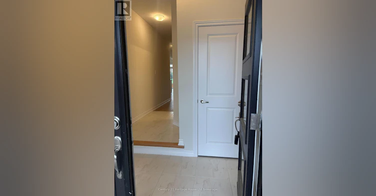 1058 Periwinkle Crescent, Woodstock, ON, N4S 7W2 - 3
