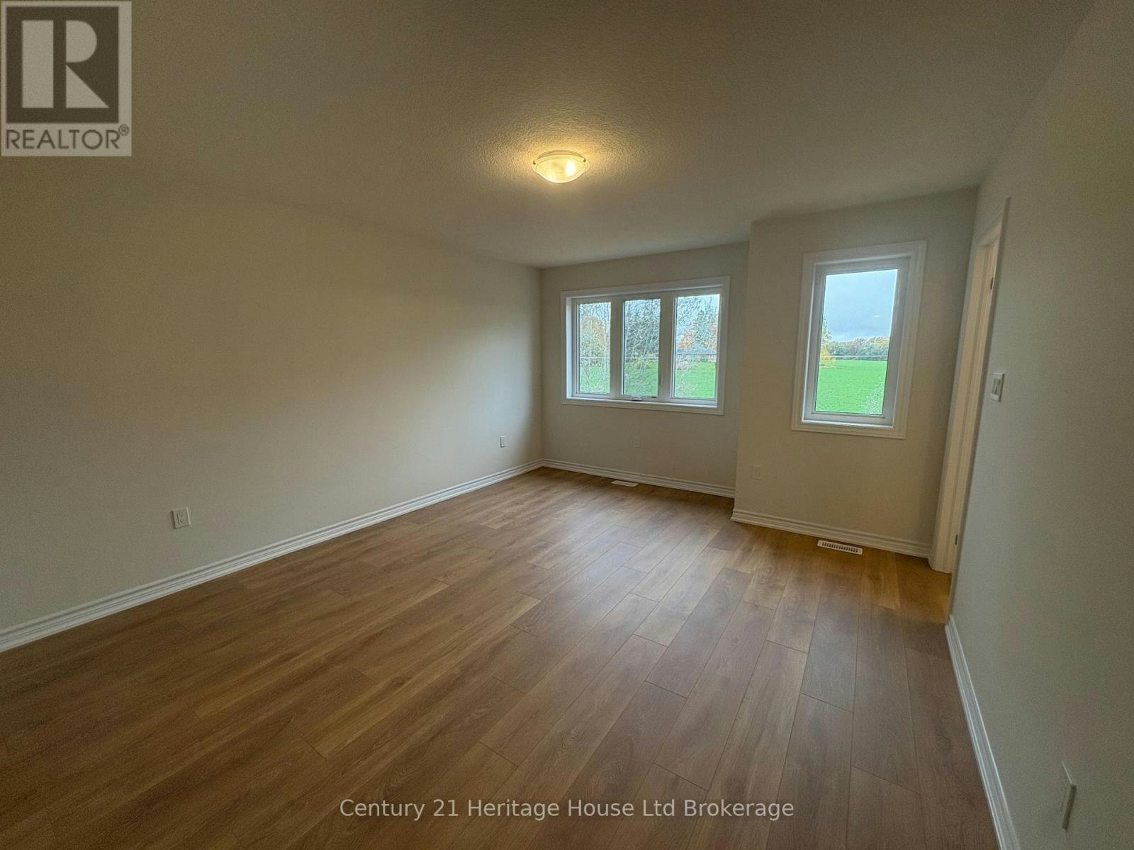 1058 Periwinkle Crescent, Woodstock, ON, N4S 7W2 - 16