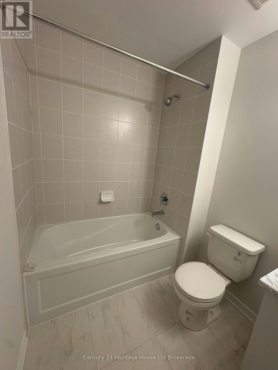 1058 Periwinkle Crescent, Woodstock, ON, N4S 7W2 - 23