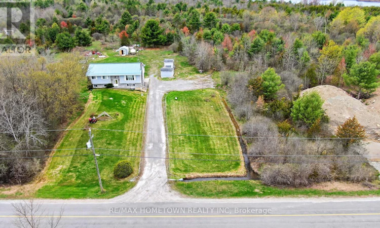 16 Graham Lake Road