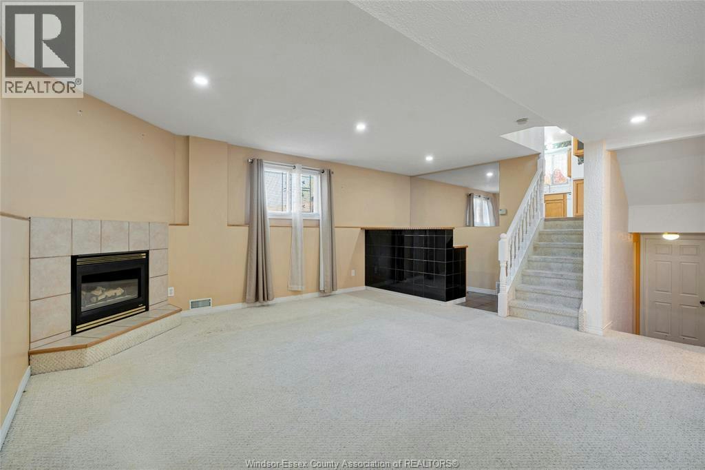 HOUSE-1589 Blairwood Crescent, Windsor, ON, N8W 5N9 - 12