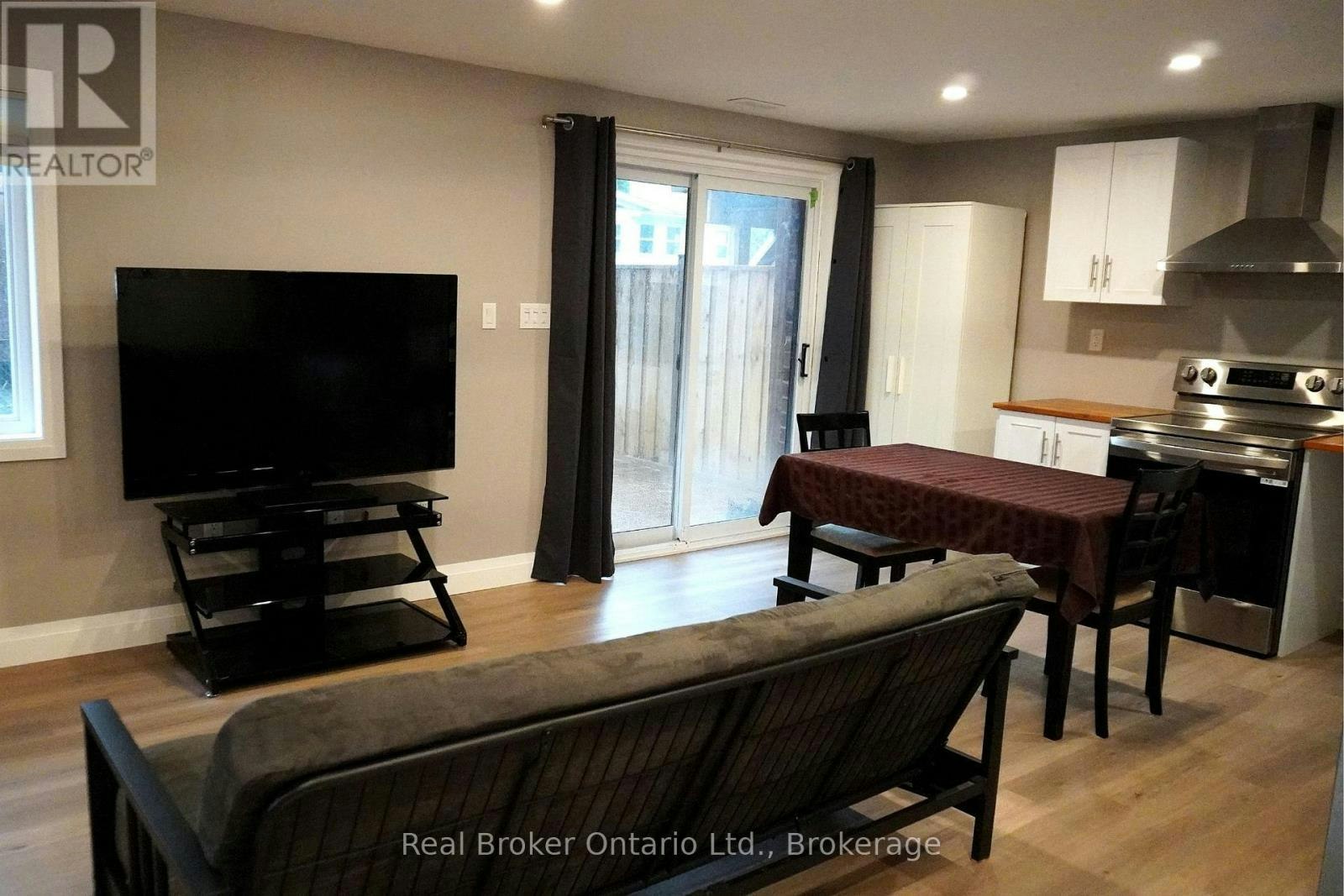 LOWER UNIT-1009 Wright Drive, Midland, ON, L4R 0E4 - 4