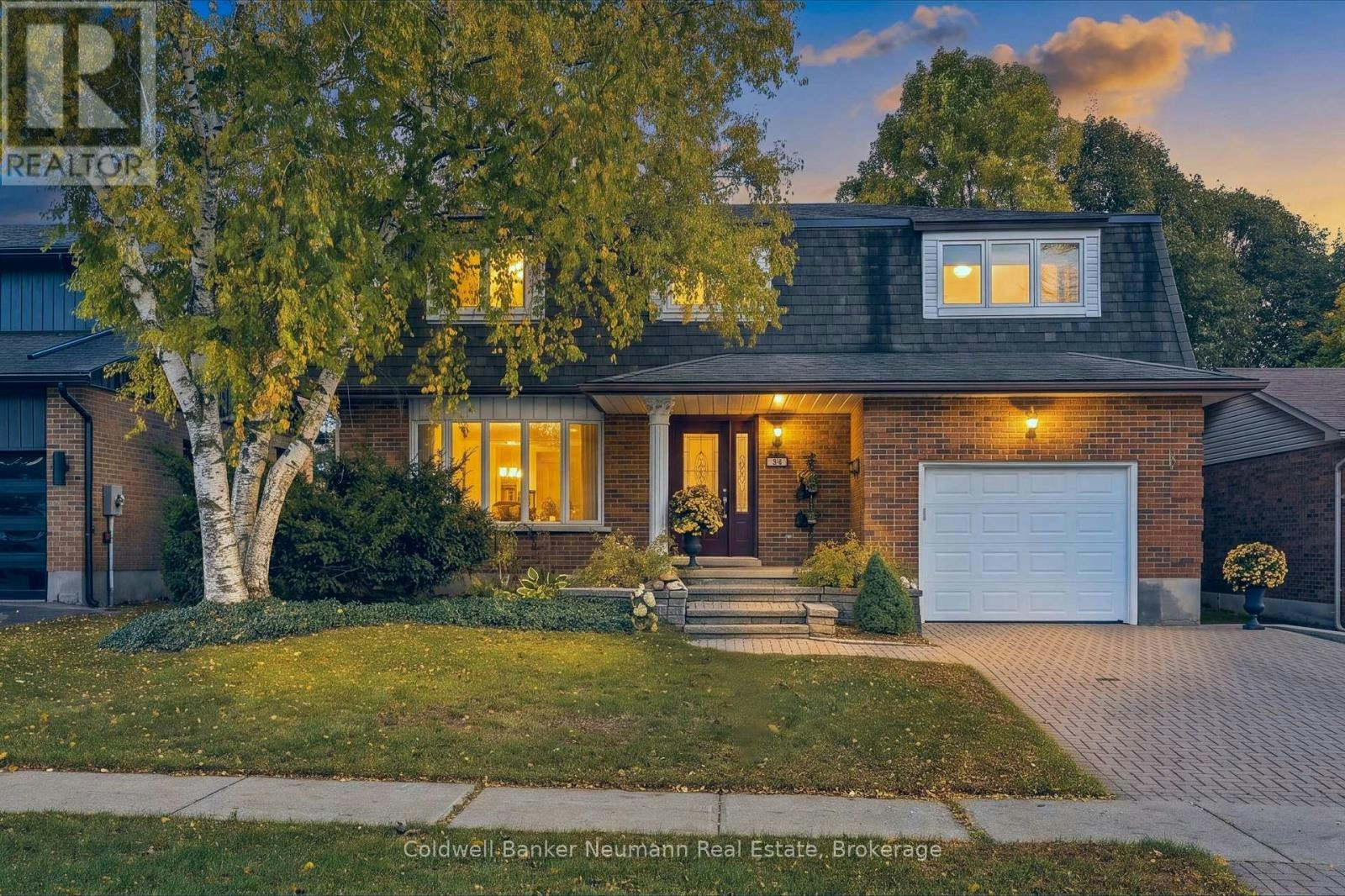 34 Kron Drive, Guelph, ON, N1G 3B5
