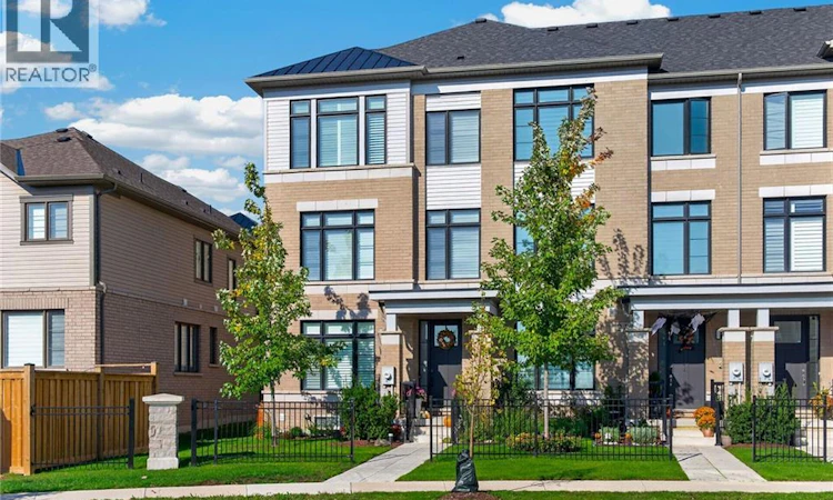26 Freedom Crescent