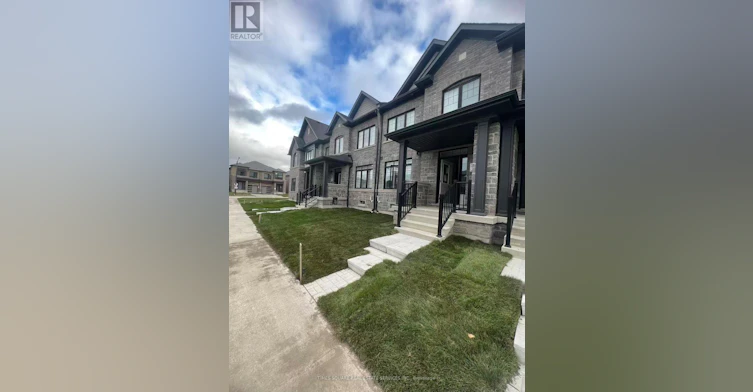 8 O'reilly Street, Whitby, ON, L1P 0N7