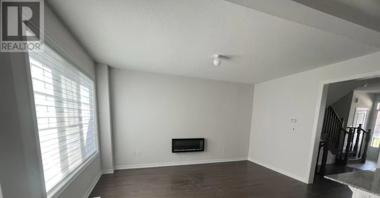 8 O'reilly Street, Whitby, ON, L1P 0N7 - 9