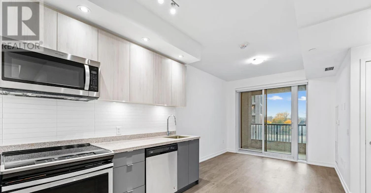 307E-8868 Yonge Street, Richmond Hill, ON, L4C 0T4