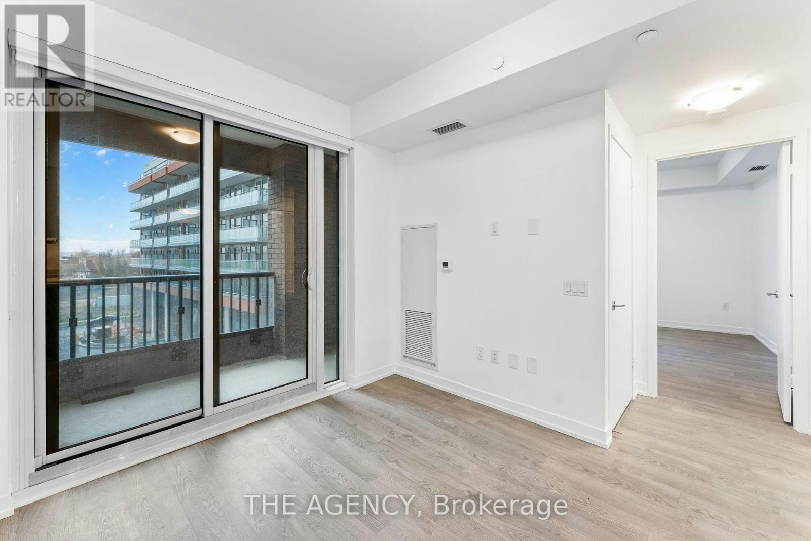 307E-8868 Yonge Street, Richmond Hill, ON, L4C 0T4 - 3