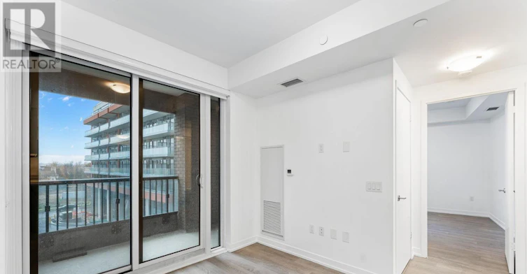307E-8868 Yonge Street, Richmond Hill, ON, L4C 0T4 - 3
