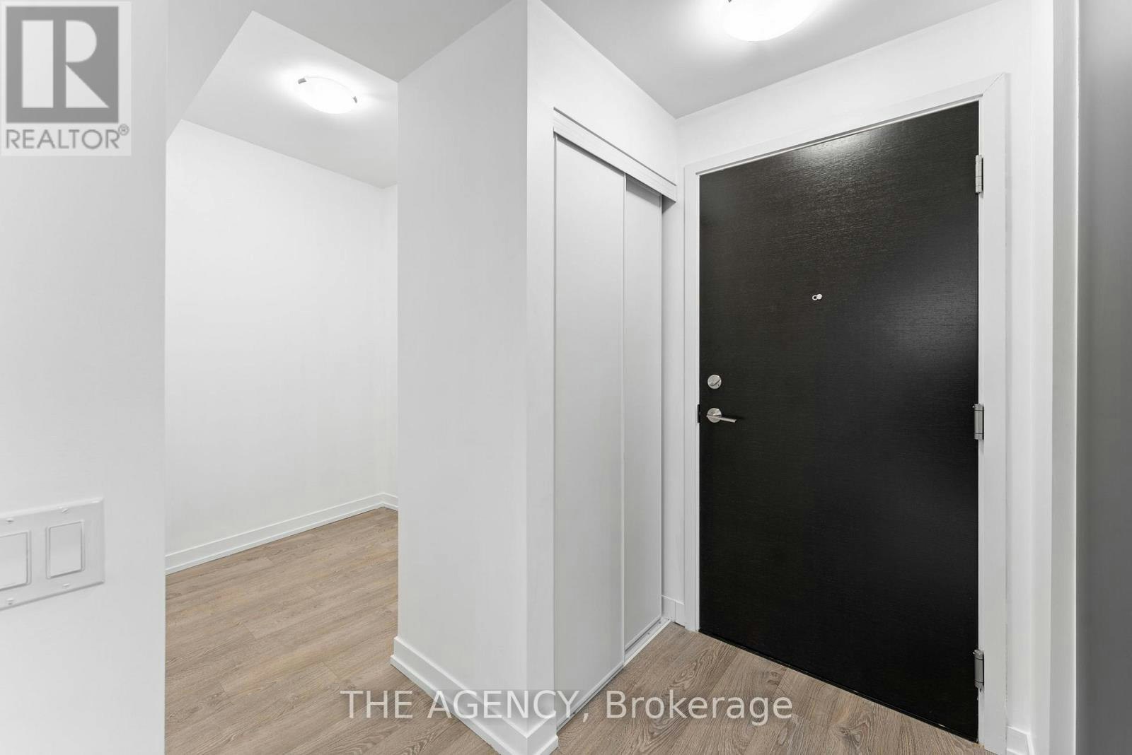 307E-8868 Yonge Street, Richmond Hill, ON, L4C 0T4 - 4