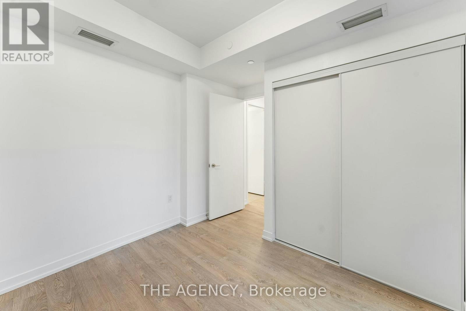 307E-8868 Yonge Street, Richmond Hill, ON, L4C 0T4 - 6