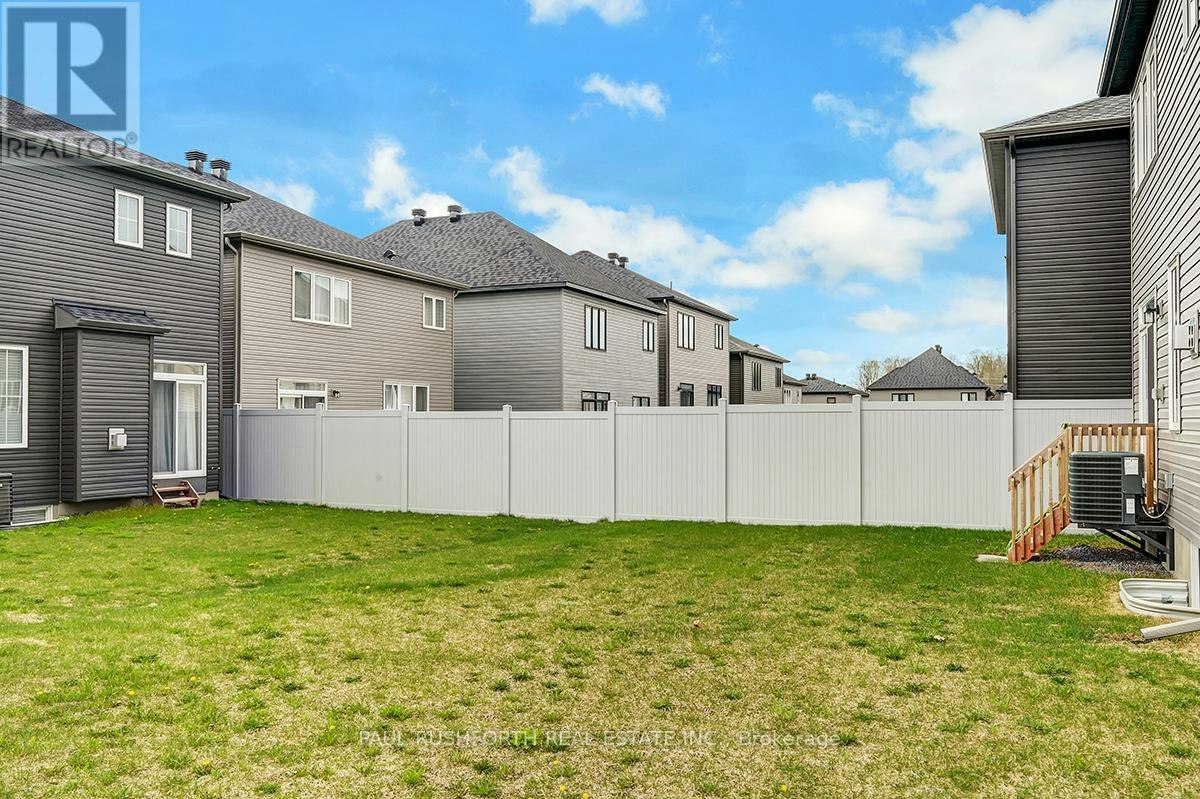 11 Fossa Terrace W, Manotick, ON, K2J 6W4 - 26