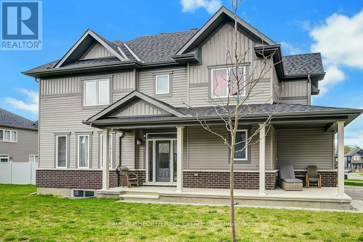 11 Fossa Terrace W, Manotick, ON, K2J 6W4 - 2