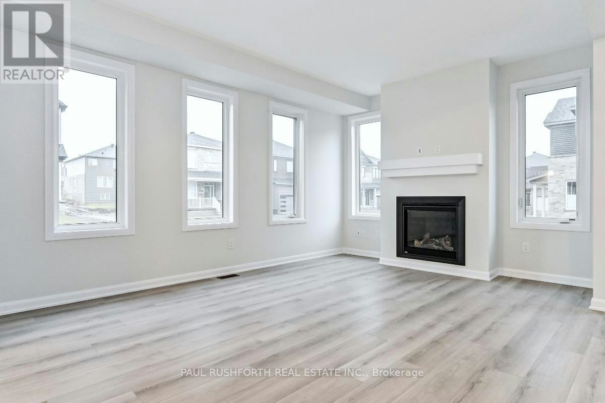 11 Fossa Terrace W, Manotick, ON, K2J 6W4 - 6