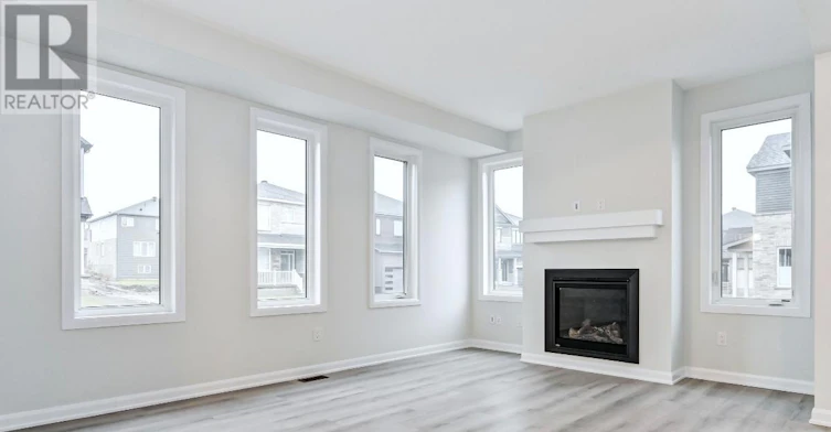 11 Fossa Terrace W, Manotick, ON, K2J 6W4 - 6