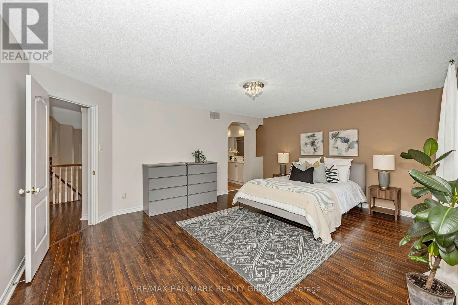 5B Kemp Drive, Ottawa, ON, K1T 3W9 - 32
