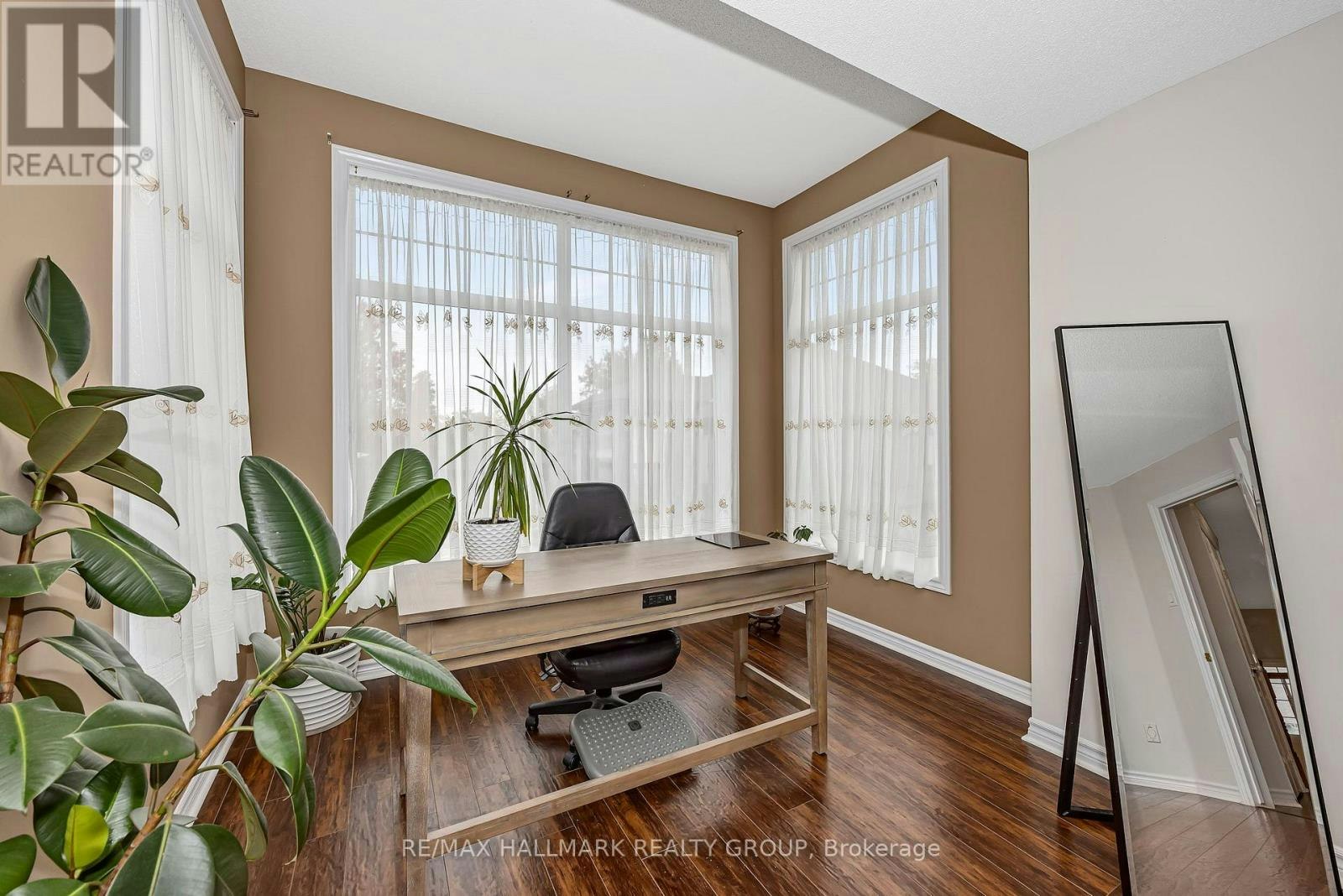 5B Kemp Drive, Ottawa, ON, K1T 3W9 - 31