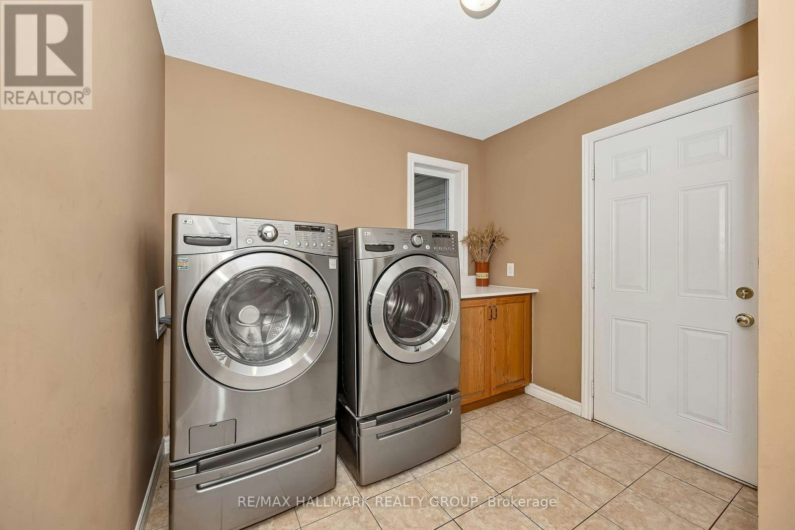 5B Kemp Drive, Ottawa, ON, K1T 3W9 - 25