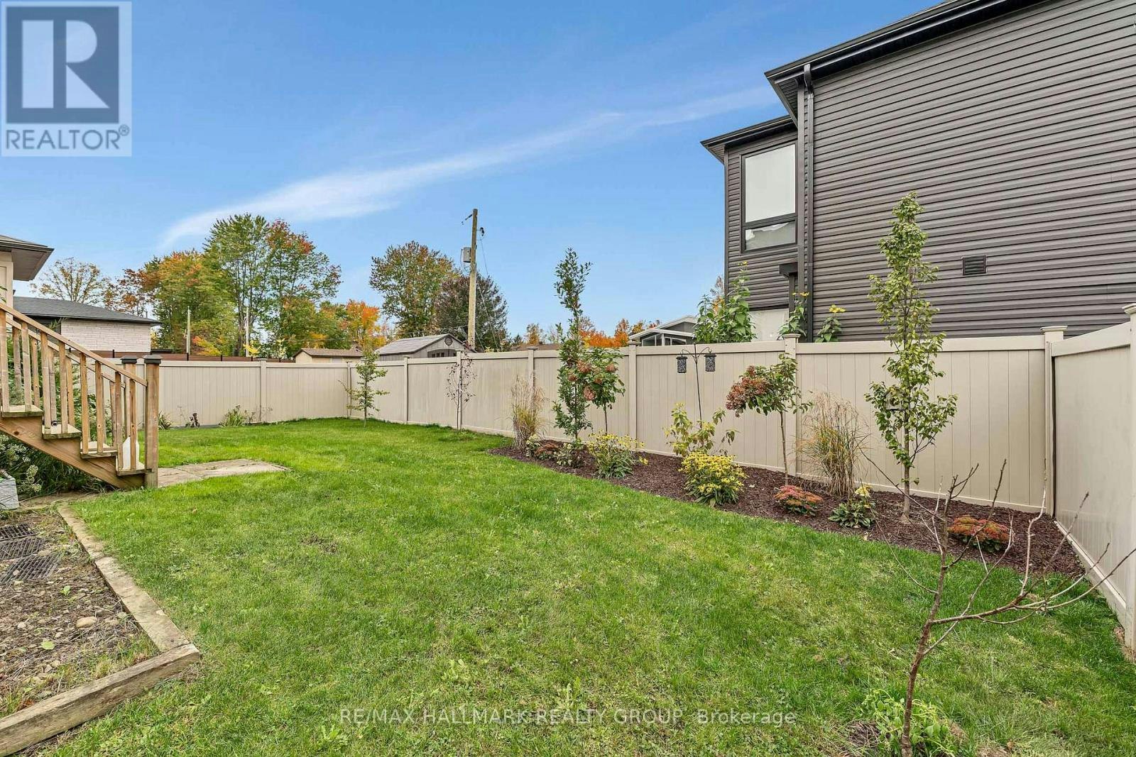 5B Kemp Drive, Ottawa, ON, K1T 3W9 - 45