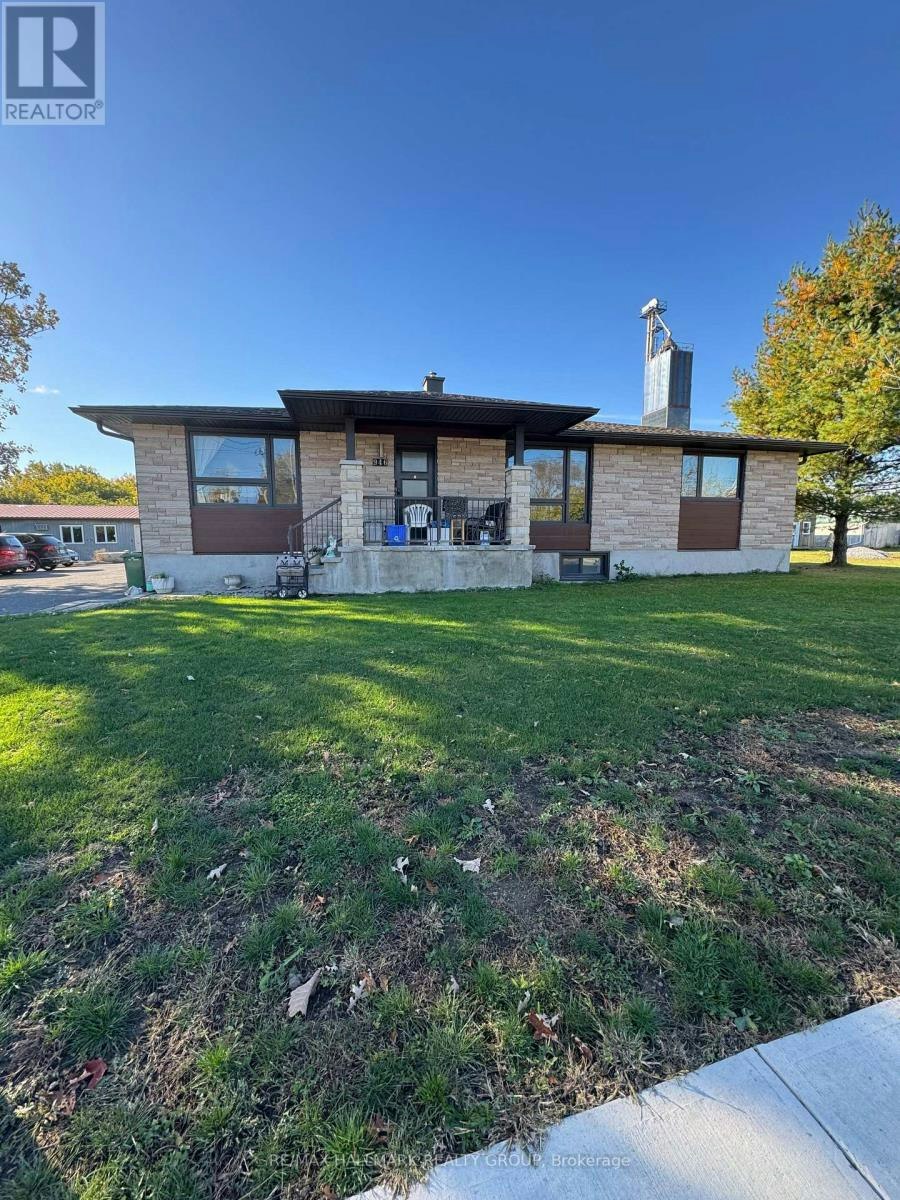 3-1195 Notre Dame Street S, Russell, ON, K0A 1W0