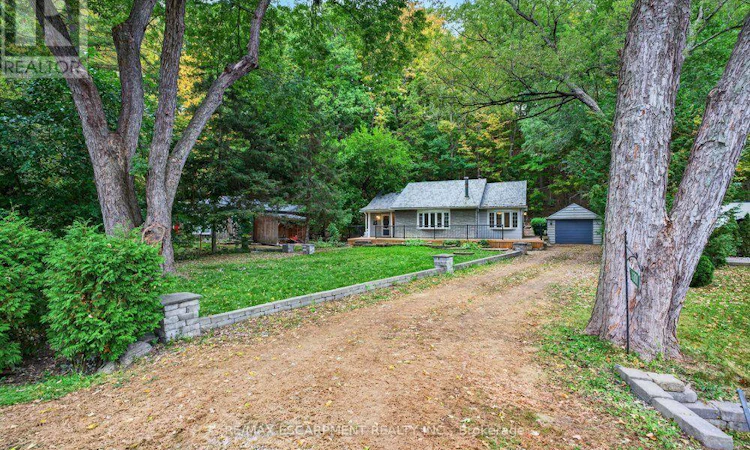 1301 Hidden Valley Road