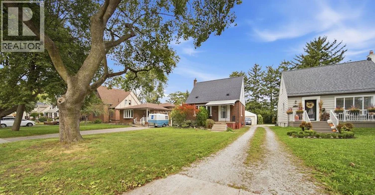 1844 Durham Place, Windsor, ON, N8W 3A3 - 2