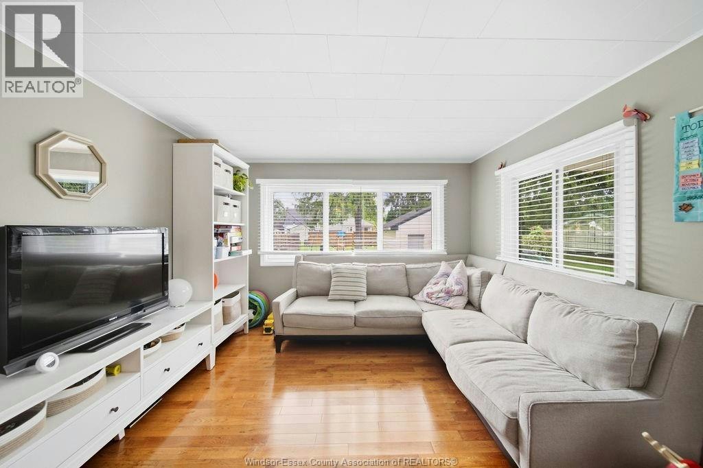 1844 Durham Place, Windsor, ON, N8W 3A3 - 16