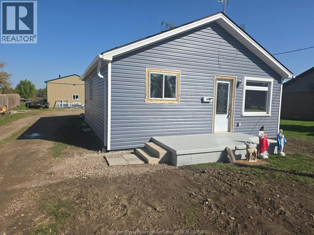 9549 Malden Road, Lasalle, ON, N9J 2W5