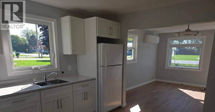 9549 Malden Road, Lasalle, ON, N9J 2W5 - 6