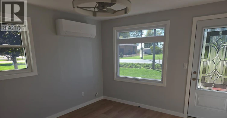 9549 Malden Road, Lasalle, ON, N9J 2W5 - 3