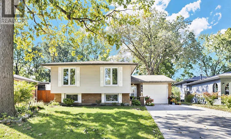 1367 Isabelle Place